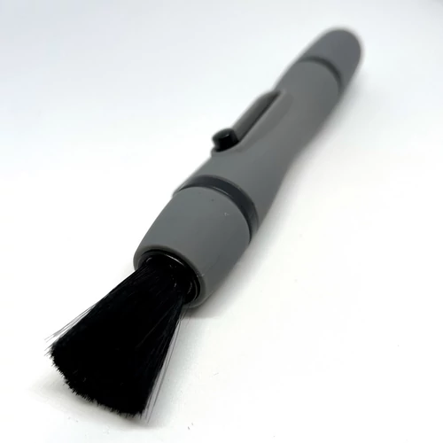 Lenspen drón optikatisztító, gumírozott, aktívszenes és antibakteriális (szürke)